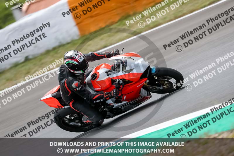 estoril;event digital images;motorbikes;no limits;peter wileman photography;portugal;trackday;trackday digital images